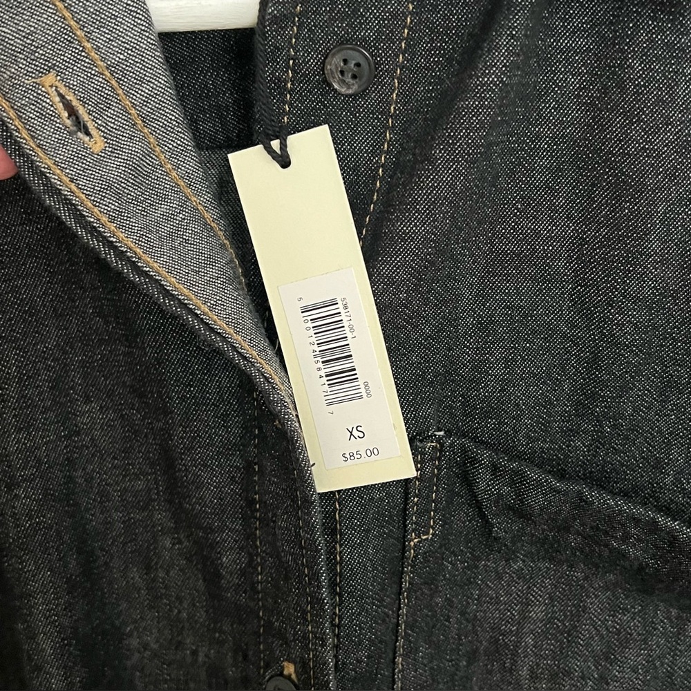 Banana Republic Cropped Denim Button Down Shirt XS NWT - Picture 6 of 10